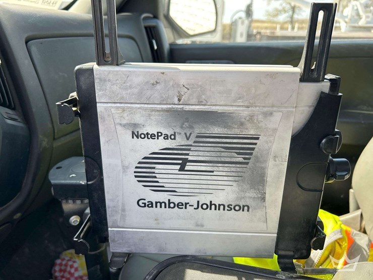 2017-chevrolet-silverado-1500-image-17