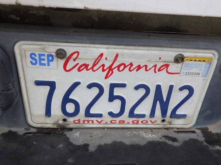 2018-ford-f150-image-16