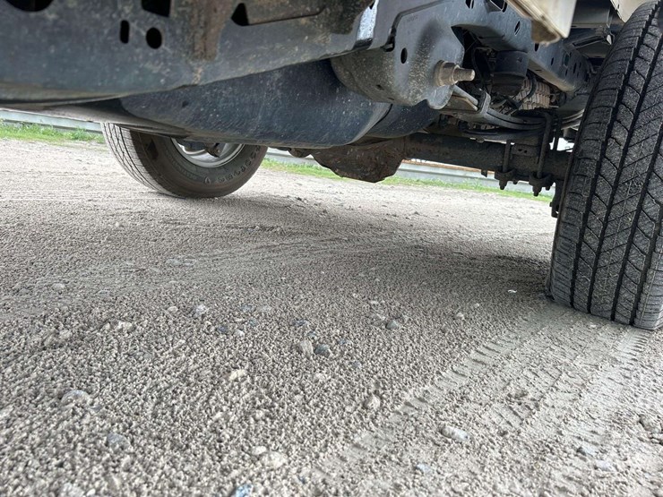 2018-ford-f150-image-19