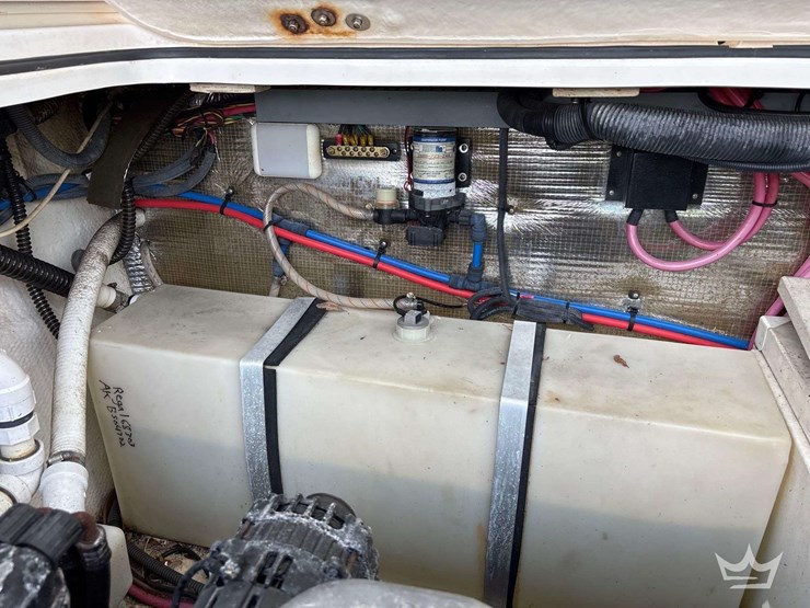 2007-30ft.-regal-30-express-cruiser-boat-with-2010-vantage-t/a-33-ft.-trailer-image-48