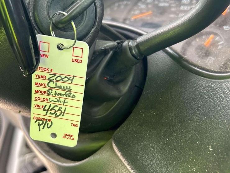 2004-chevrolet-silverado-1500-image-22