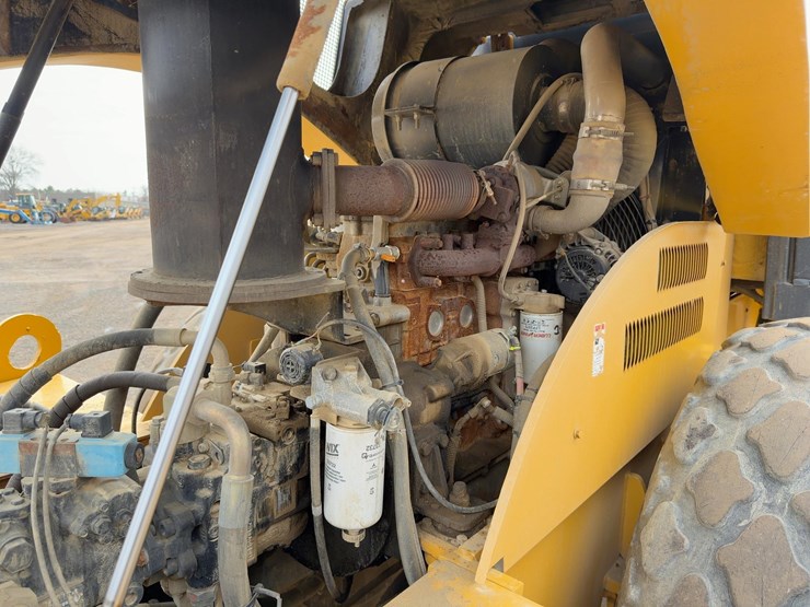 2012-liugong-612h-image-12