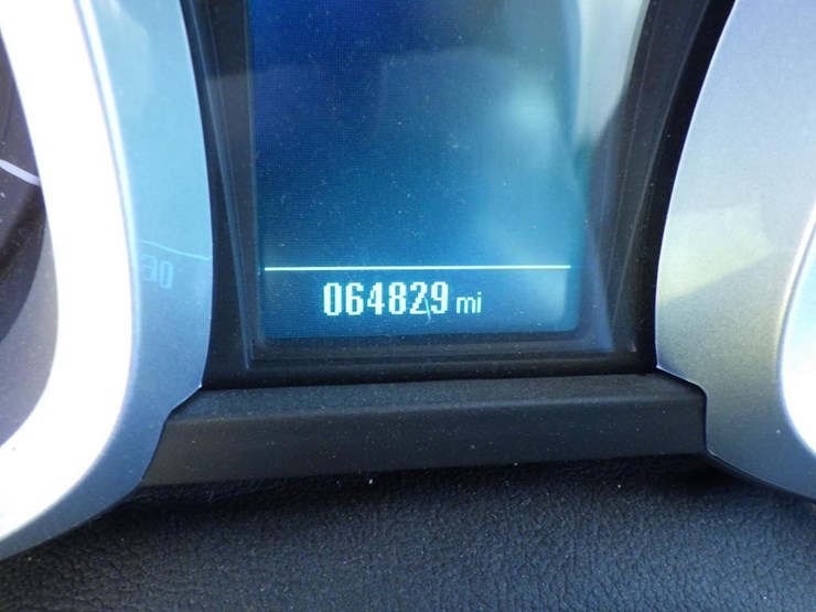 2017-chevrolet-equinox-image-14