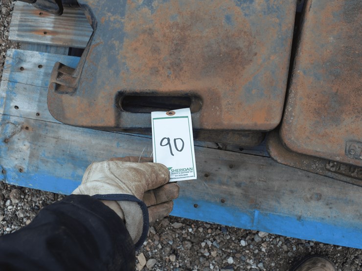 white-tractor-suitcase-weights-image-5