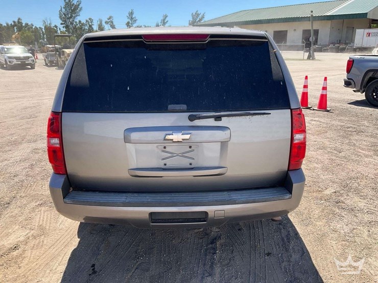 2009-chevrolet-tahoe-image-27