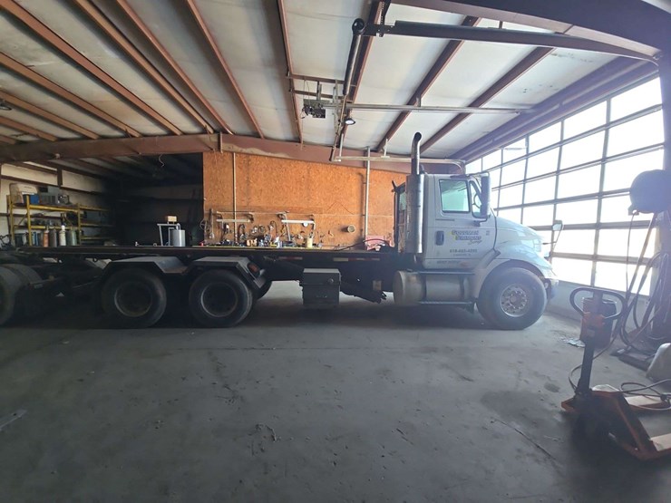 2006-international-8600-image-9