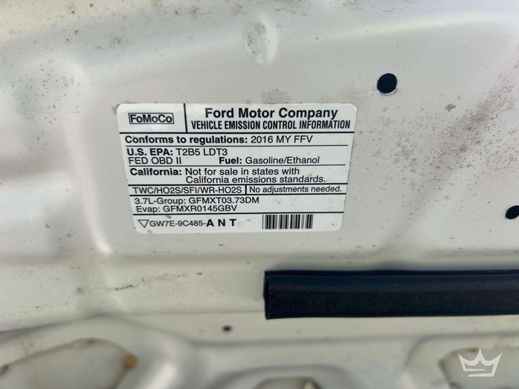 2016-ford-explorer-image-10