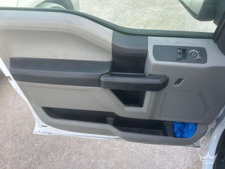 2015-ford-f150-image-14