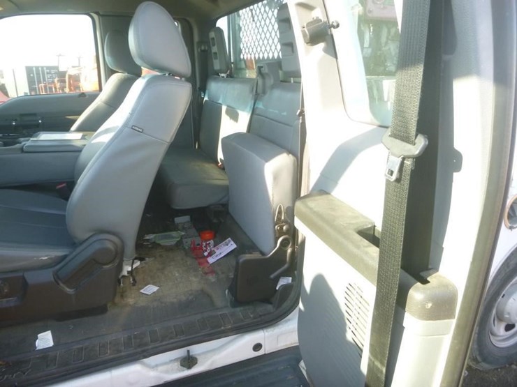 2016-ford-f350-image-11