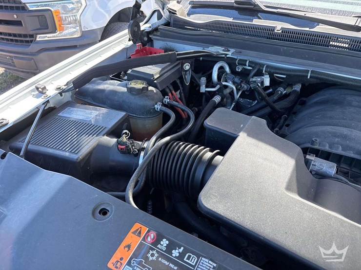 2019-chevrolet-tahoe-image-7