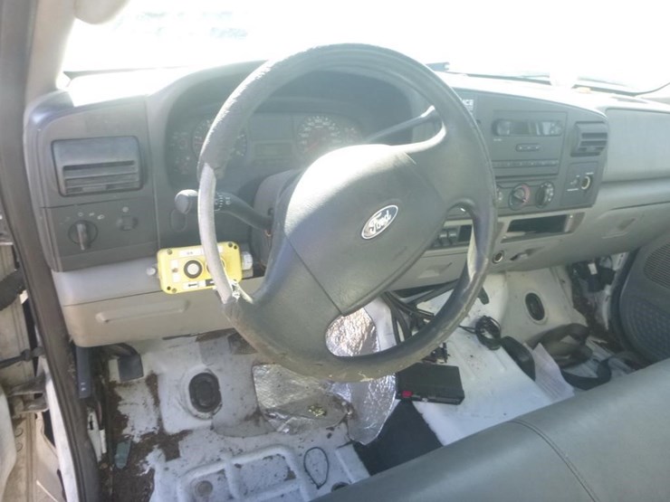 2007-ford-f450-image-14