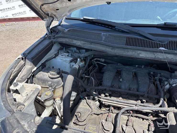 2013-ford-explorer-image-10