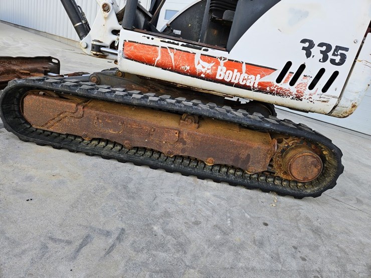 bobcat-335-image-15