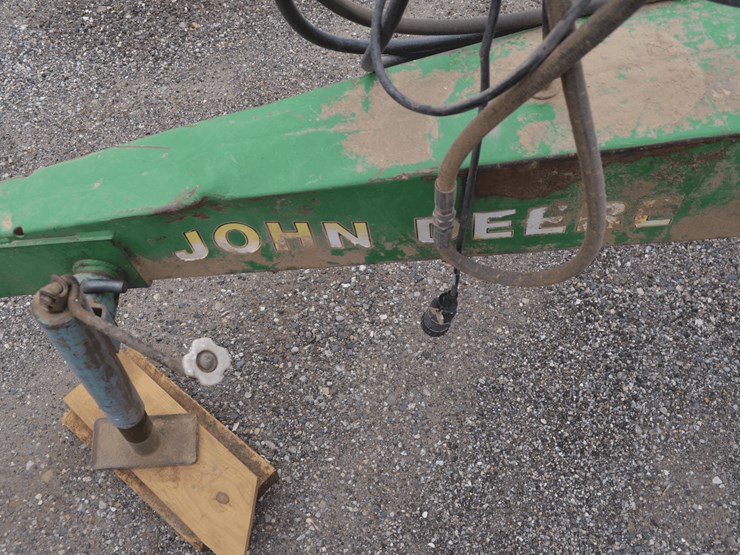 john-deere-7200-image-9