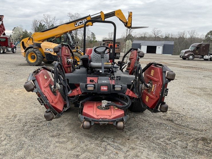 toro-groundsmaster-4700d-image-2