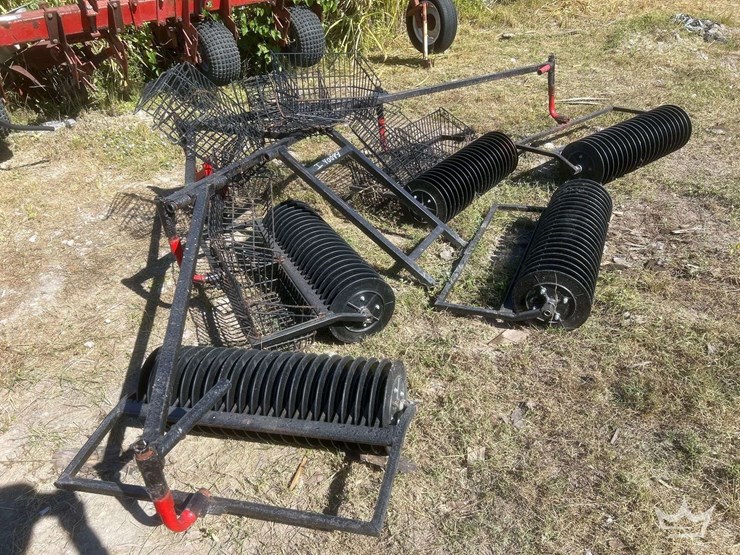 millcreek-turf-tiger-cc2-11-fertilizer-spreader-image-14