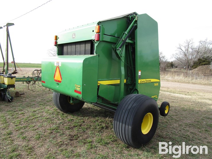 john-deere-568-image-5