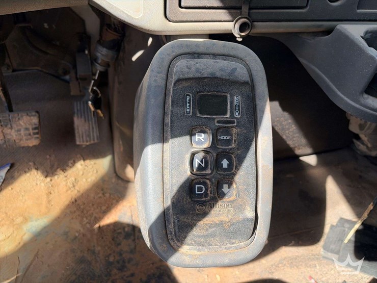 2012-international-workstar-7500-image-11