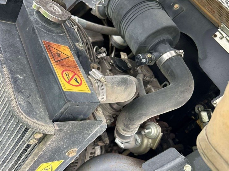 2023-asv-rt-25-posi-track-compact-track-loader-skid-steer-image-7