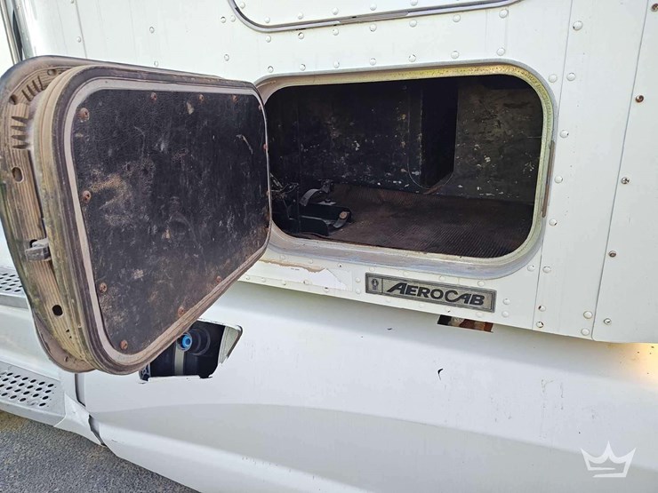 2012-kenworth-t660-image-31