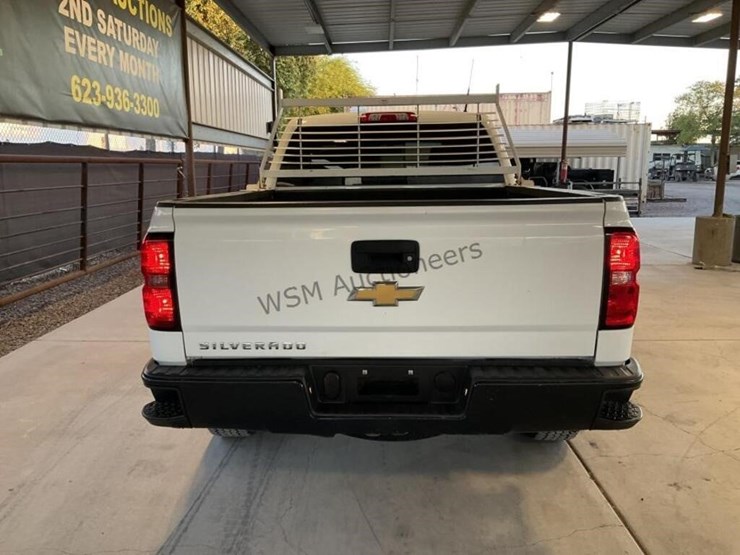 2015-chevrolet-silverado-1500-image-6