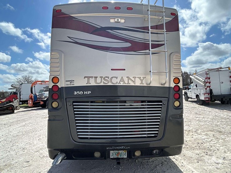 2006-freightliner-tuscany-4077-40ft-class-a-motorhome-image-38