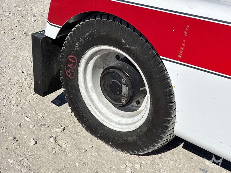 2019-lynco-mini-mover-aircraft-tug-cart-image-17