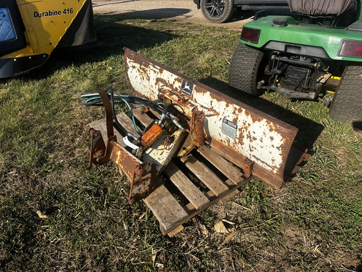 john-deere-425-image-3