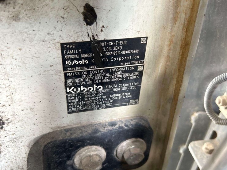 2018-takeuchi-tl10v2-image-10