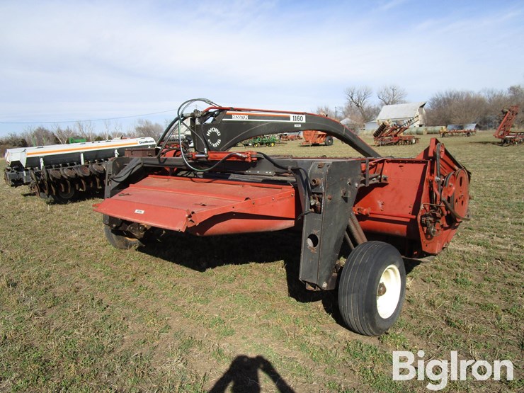 hesston-1160-image-5