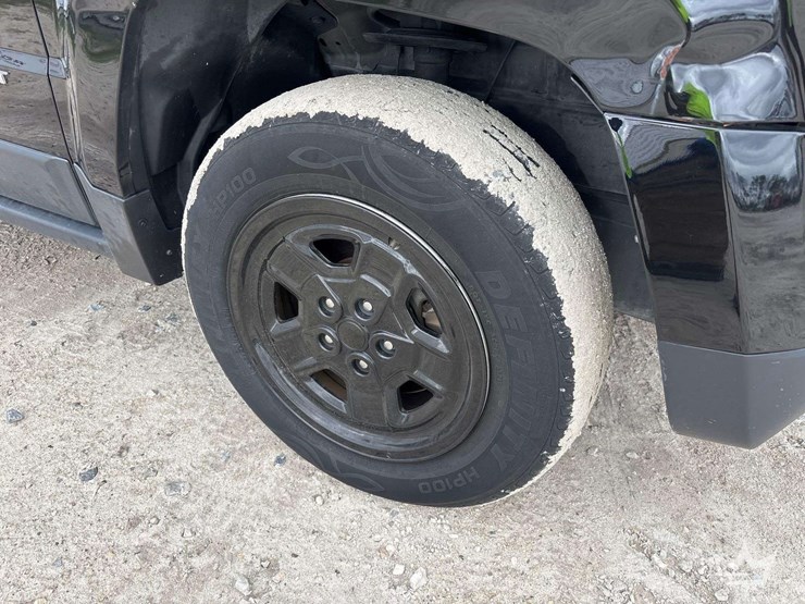 2016-jeep-patriot-sport-image-27