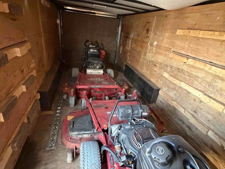 2017-leonard-21'-box-trailer-image-7