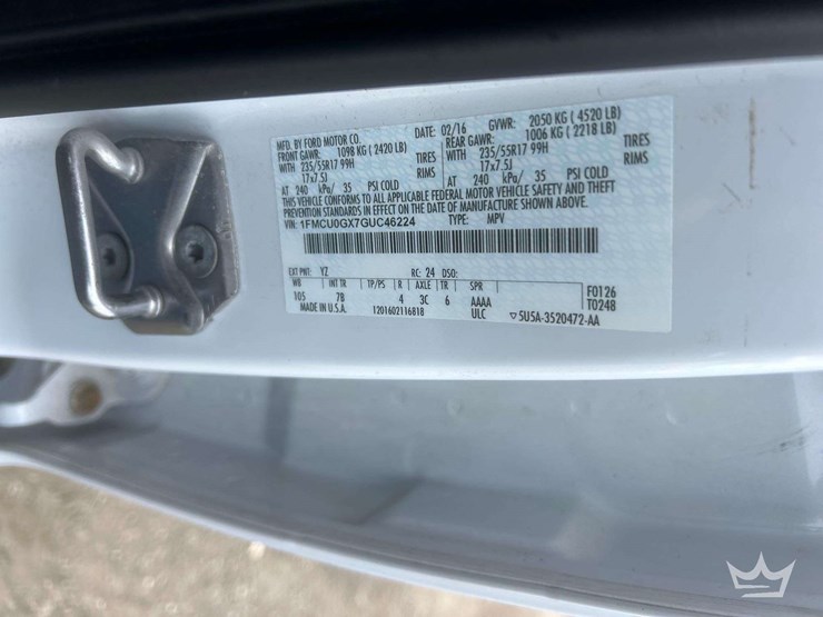 2016-ford-escape-image-5