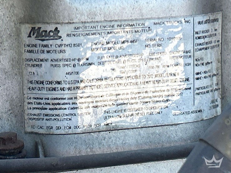 2013-mack-cxu613-t/a-day-cab-truck-tractor-image-10