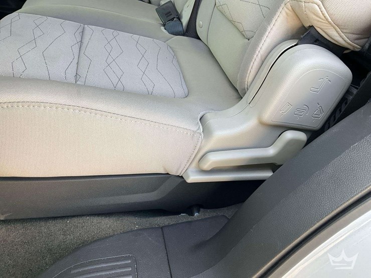 2013-ford-explorer-image-22