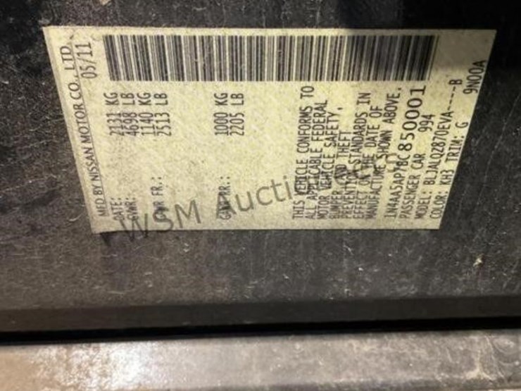 2011-nissan-maxima-sdn-image-16