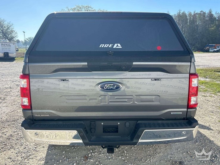 2021-ford-f150-image-32