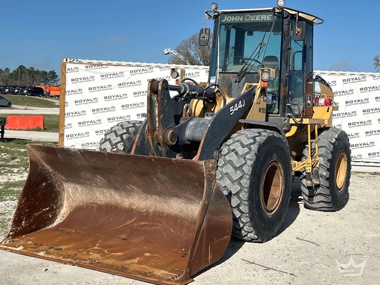 2004-deere-544j-image-1