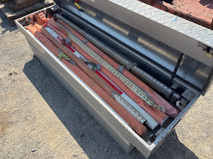 #8028-•-truck-bed-tool-box-image-3