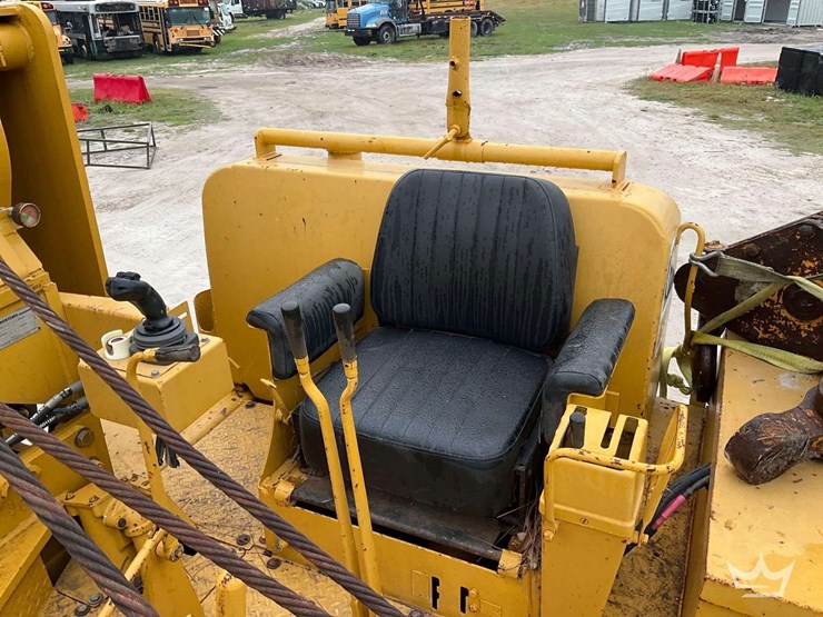 caterpillar-572e-tracked-pipe-layer-image-12