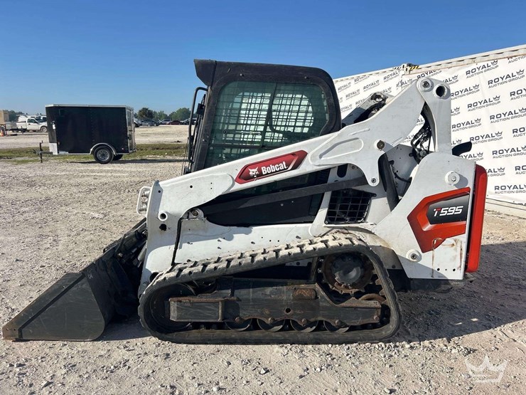 2023-bobcat-t595-image-31