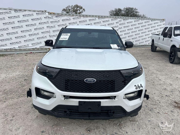 2024-ford-explorer-image-21