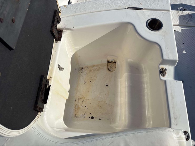 2013-29ft.-larson-lxi292-boat-with-2007-30ft-loadmaster-t/a-boat-trailer-image-23