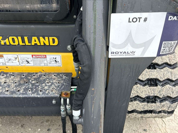 2023-new-holland-c327-image-27