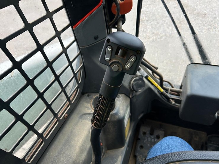 2023-bobcat-t66-image-28