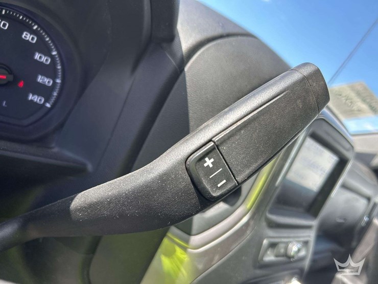 2022-gmc-sierra-2500-image-17