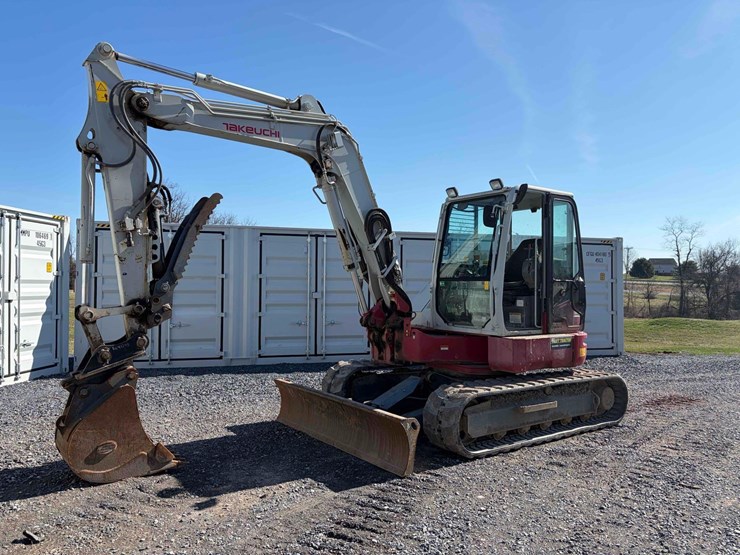 takeuchi-tb280fr-image-1