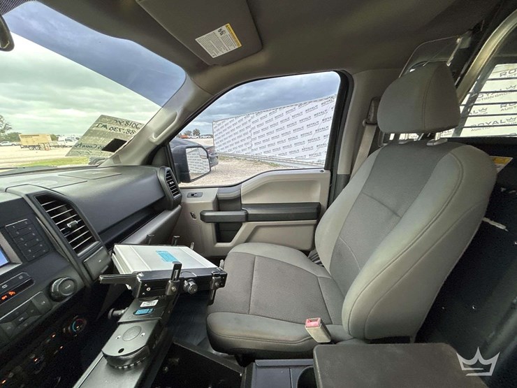 2018-ford-f150-image-18