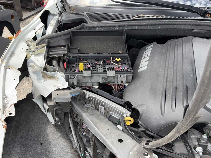 2023-dodge-durango-image-4