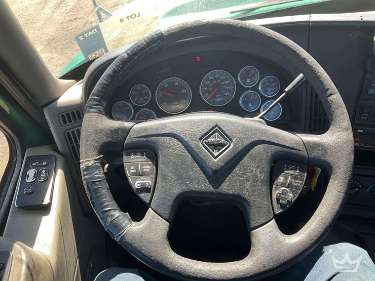 2015-international-prostar-image-18